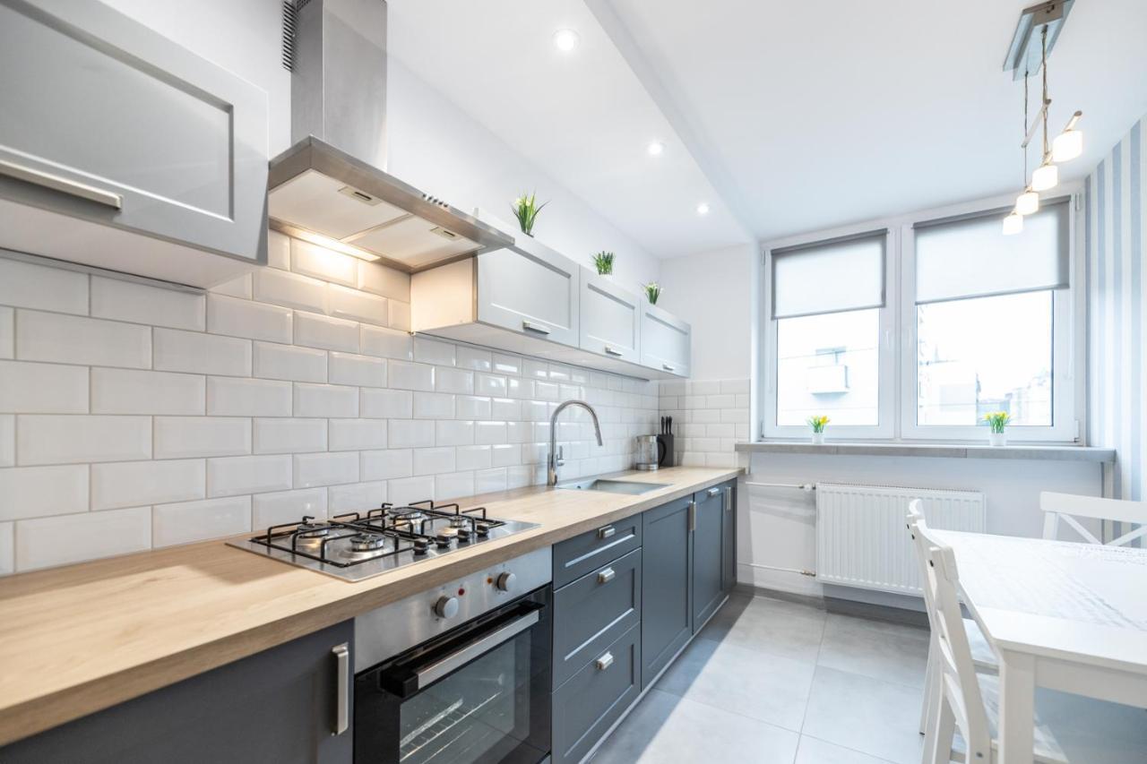 Apartamenty Na Szewskiej Przy Rynku I Jarmarku Bozonarodzeniowym วรอตซวาฟ ภายนอก รูปภาพ