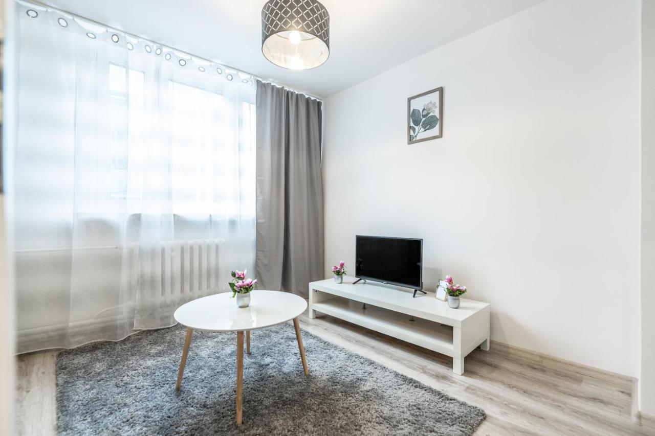 Apartamenty Na Szewskiej Przy Rynku I Jarmarku Bozonarodzeniowym วรอตซวาฟ ภายนอก รูปภาพ